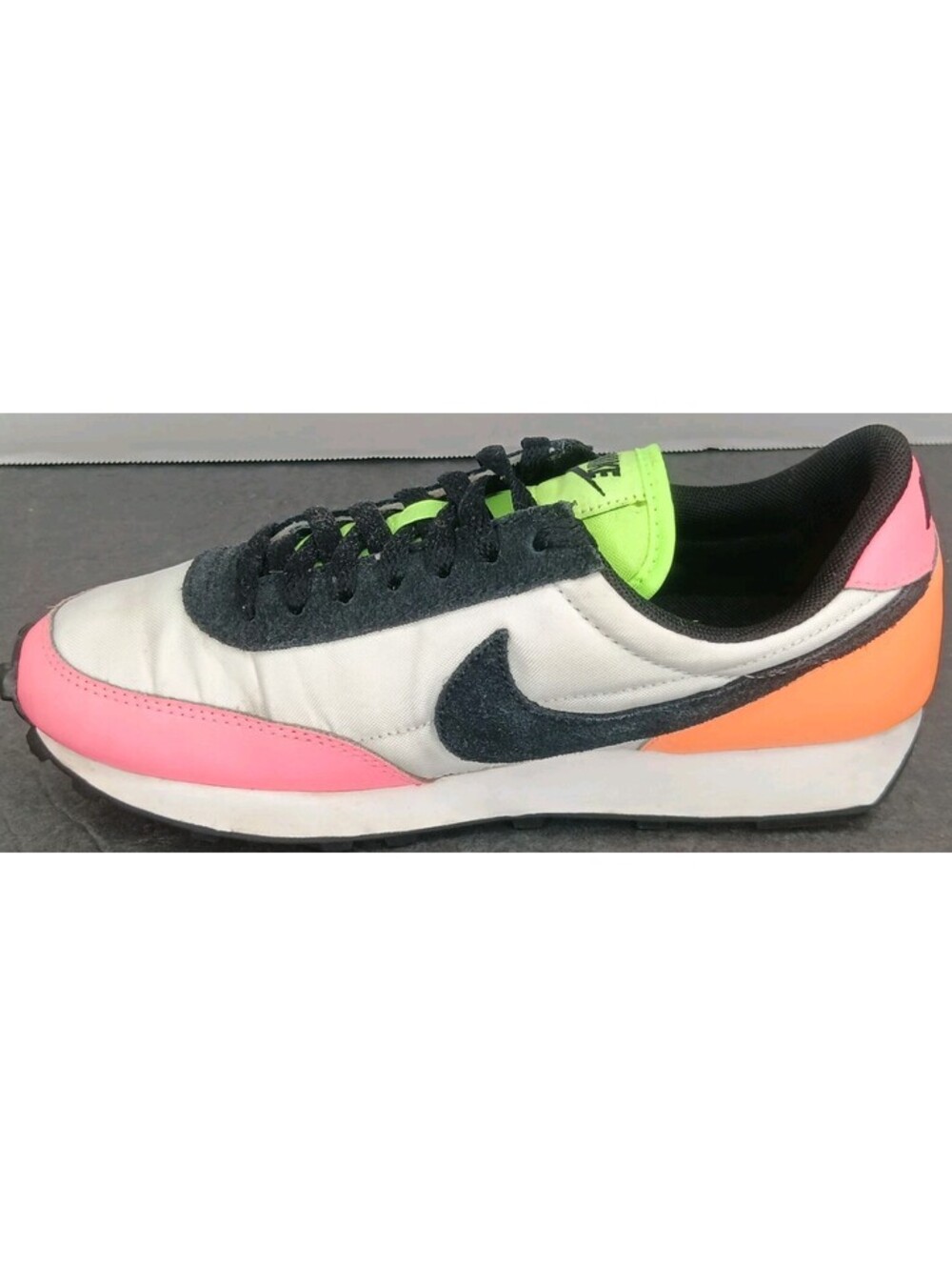 Nike Shoes Womens Size 7 Multicolor Waffle Running Sneakers DJ5996-100 *READ* - Picture 3 of 9